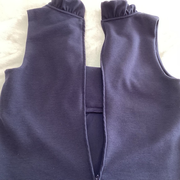 Lilly Pulitzer Tisbury Shift Dress Size Medium Navy Ruffle Neckline Night Out - Picture 6 of 11